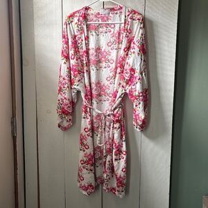 Kennedy blue floral bath robe